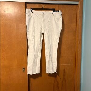 Abercrombie & Fitch Curve White Straight Leg Jeans